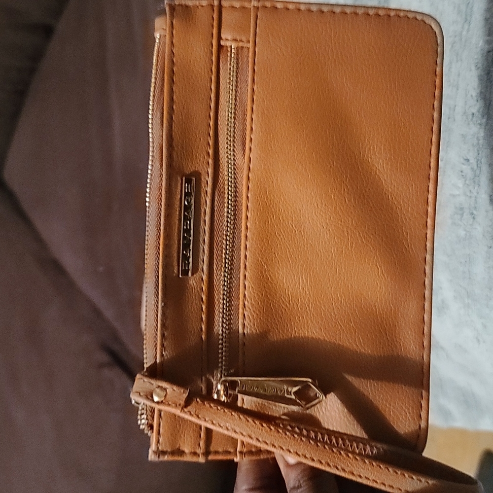 Wristlet